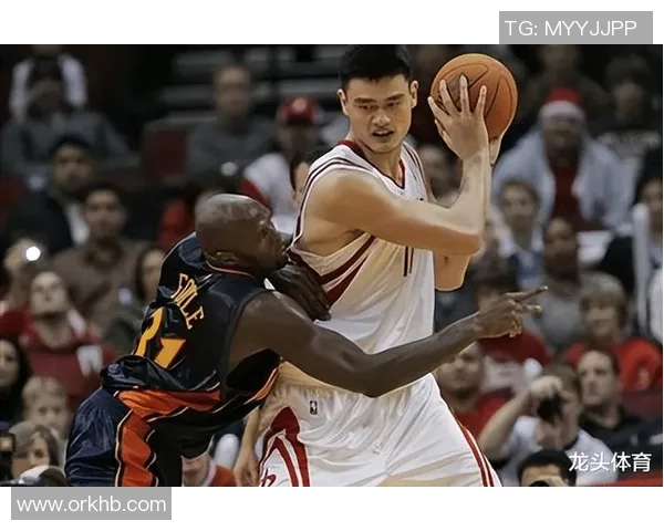 姚明在NBA赛场上的精彩瞬间与经典照片回顾