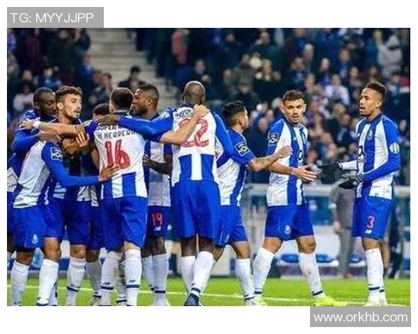 意甲激战：本菲卡3-0巴萨补时进球引发争议判罚全场沸腾