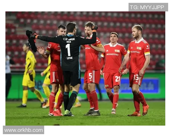 阿森纳狂胜国米5-0震惊欧联杯历史引发全场热议