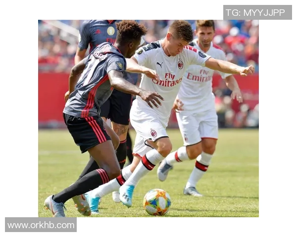 足总杯惊天逆转AC米兰狂胜本菲卡五球引发全场沸腾 足总杯惊天逆转AC米兰狂胜本菲卡五球引发全场沸腾