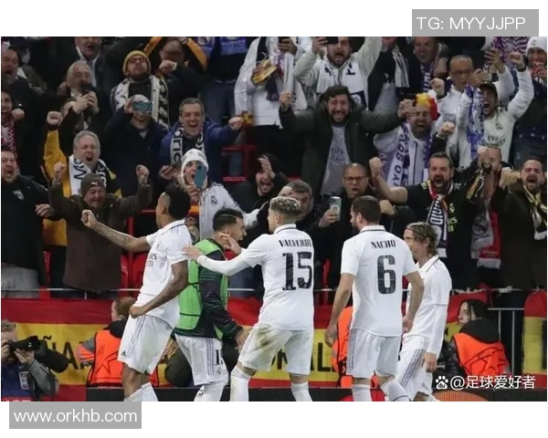 世界杯经典对决马竞与皇马激战成平局神扑引发争议判罚全场沸腾