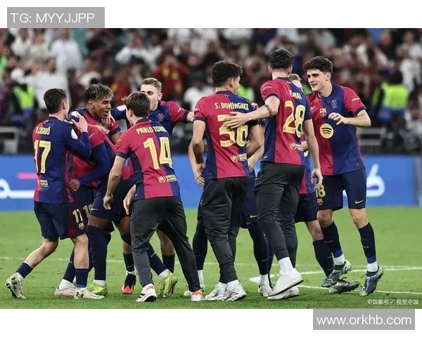 国王杯精彩对决曼联与波尔图战成平局帽子戏法引爆全场激情 国王杯精彩对决曼联与波尔图战成平局帽子戏法引爆全场激情