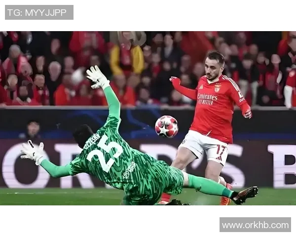 中超历史冷门本菲卡以4-0战胜皇马乌龙球瞬间引发全场狂欢